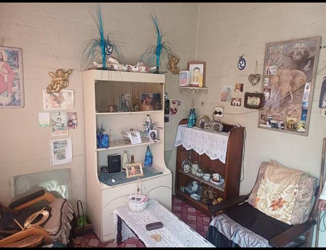 2 BEDROOM HOUSE FOR SALE IN RAVENSMEAD